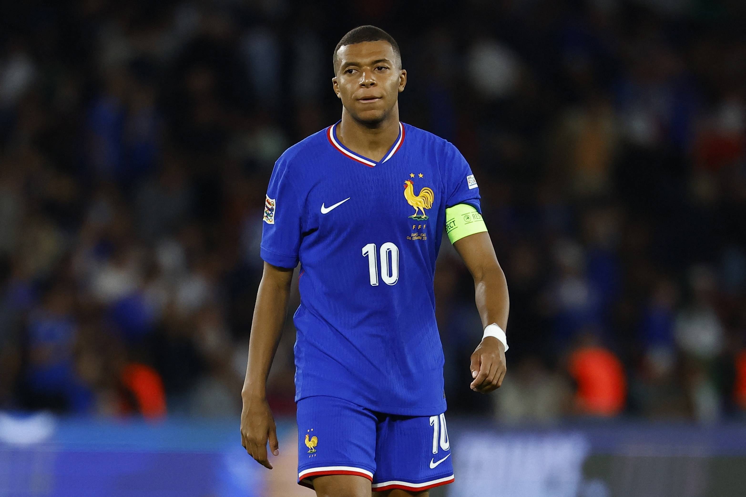 包含姆巴佩新星重返赛场表现突出，SKT前途光明！引发球迷热议的词条-九游娱乐