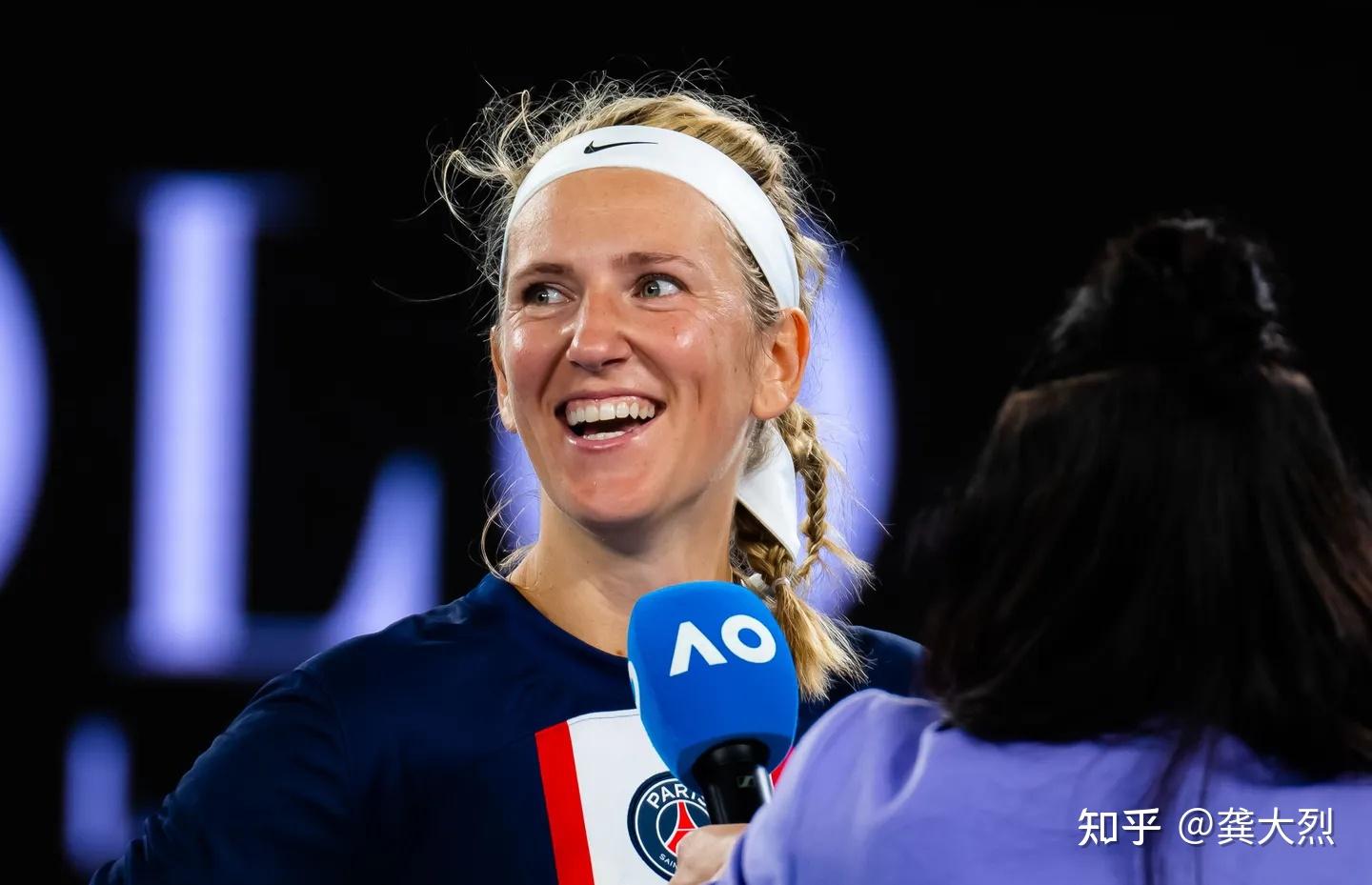 阿扎伦卡在西班牙队比赛中重返赛场，领先优势明显引发热议！观众掌声雷动(网球阿扎伦卡简介)-九游娱乐